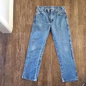 Mens Wrangler 13MWZ Jeans Preworn To Perfection. 32 X 31 Denim Straight Leg